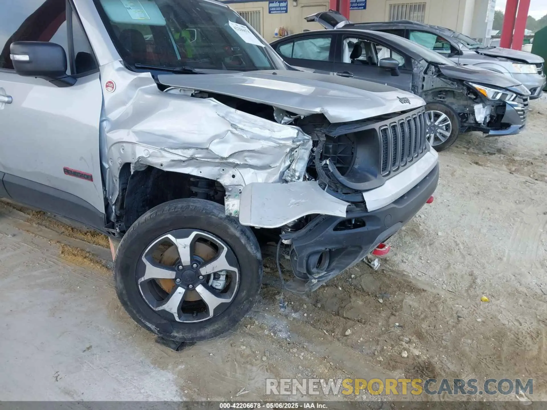 6 Photograph of a damaged car ZACNJDC17MPN27500 JEEP RENEGADE 2021
