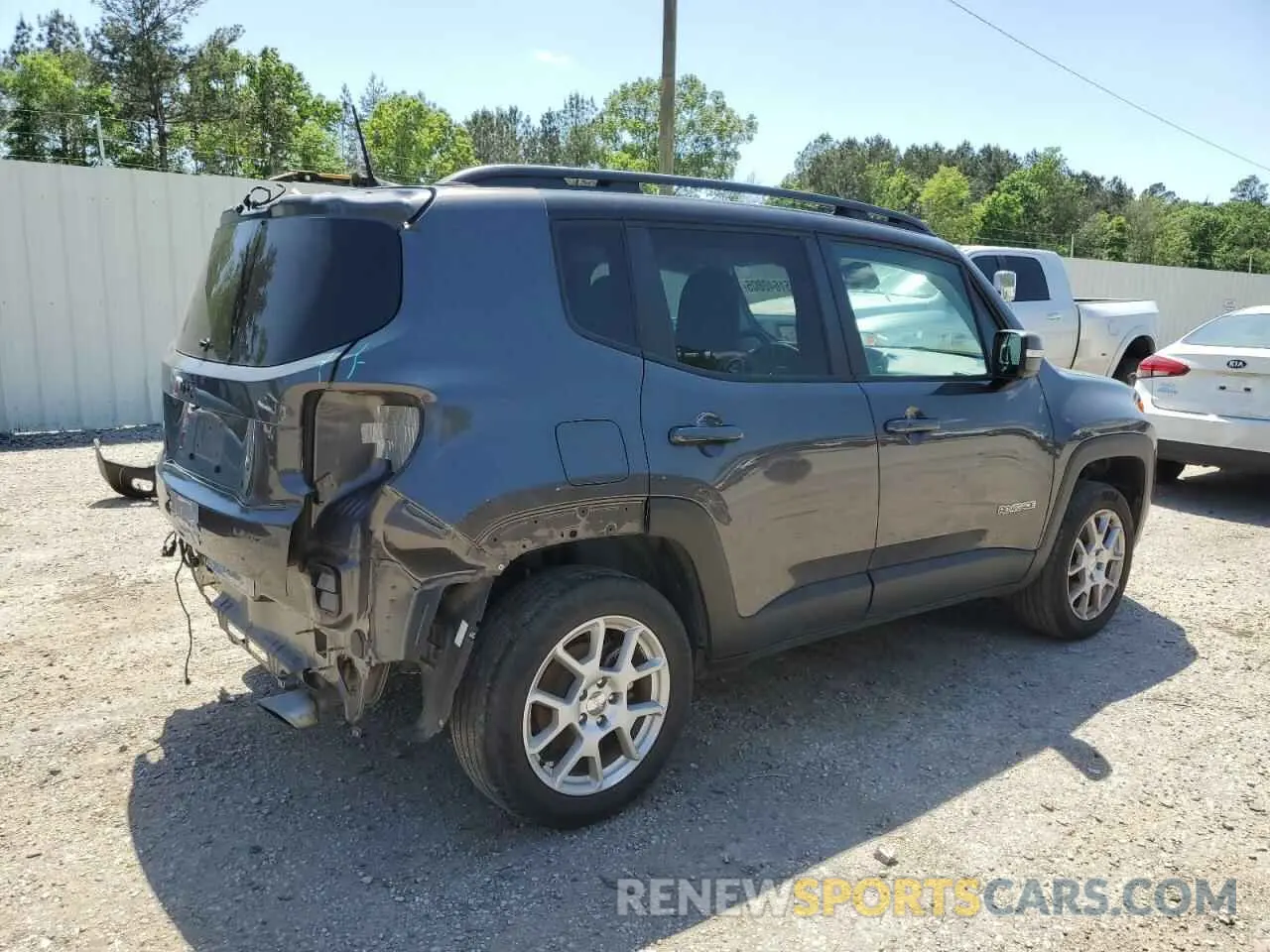 3 Photograph of a damaged car ZACNJDD10MPM11411 JEEP RENEGADE 2021