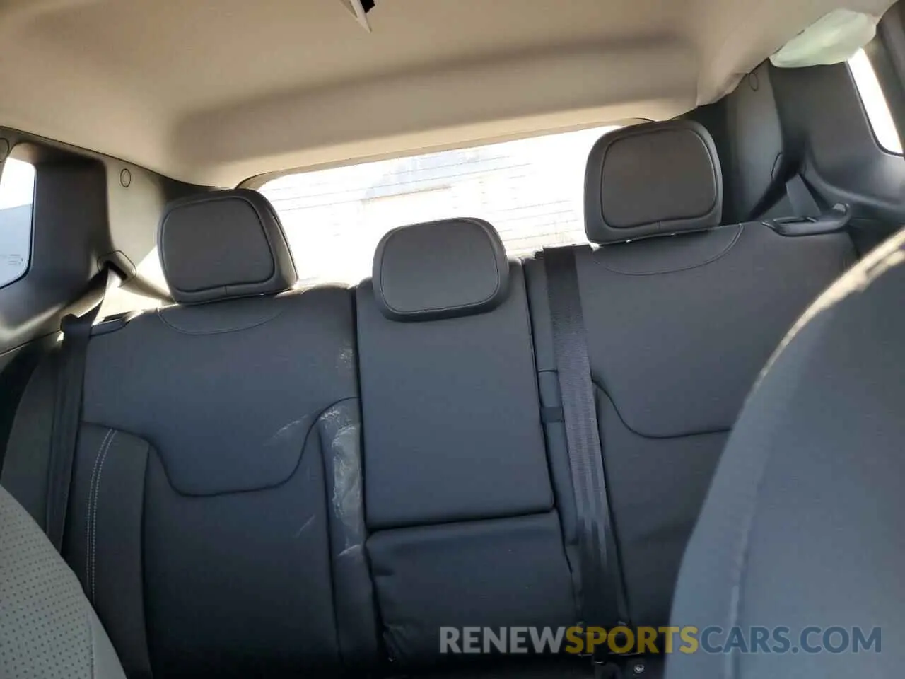 10 Фотография поврежденного автомобиля ZACNJDD14MPM42239 JEEP RENEGADE 2021