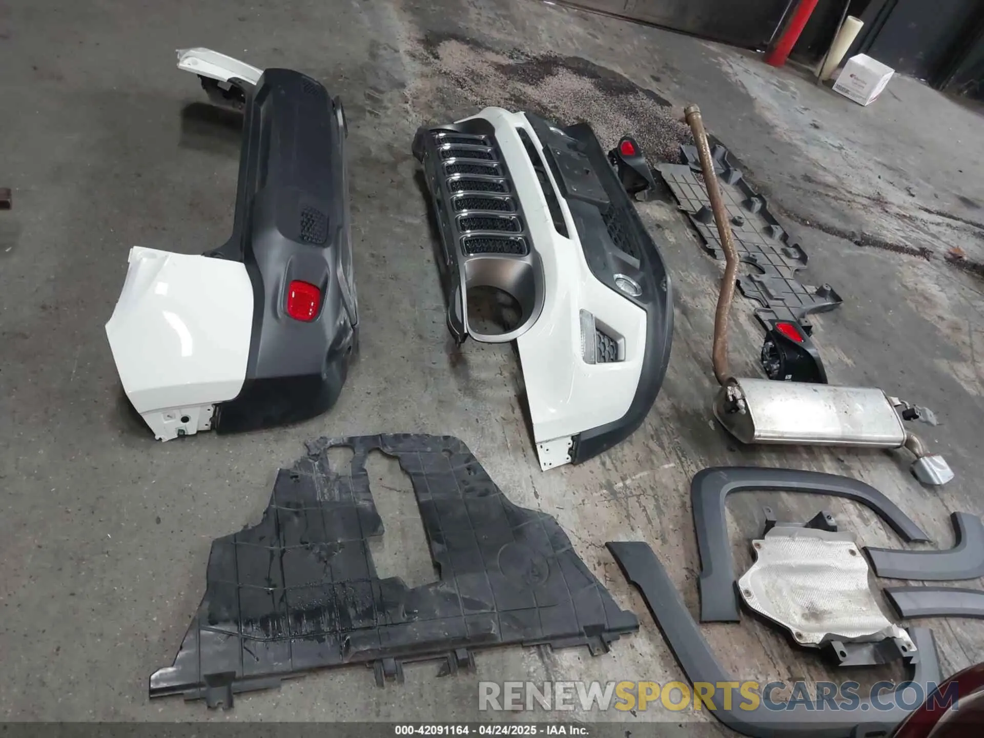 19 Фотография поврежденного автомобиля ZACNJDD19MPM23265 JEEP RENEGADE 2021