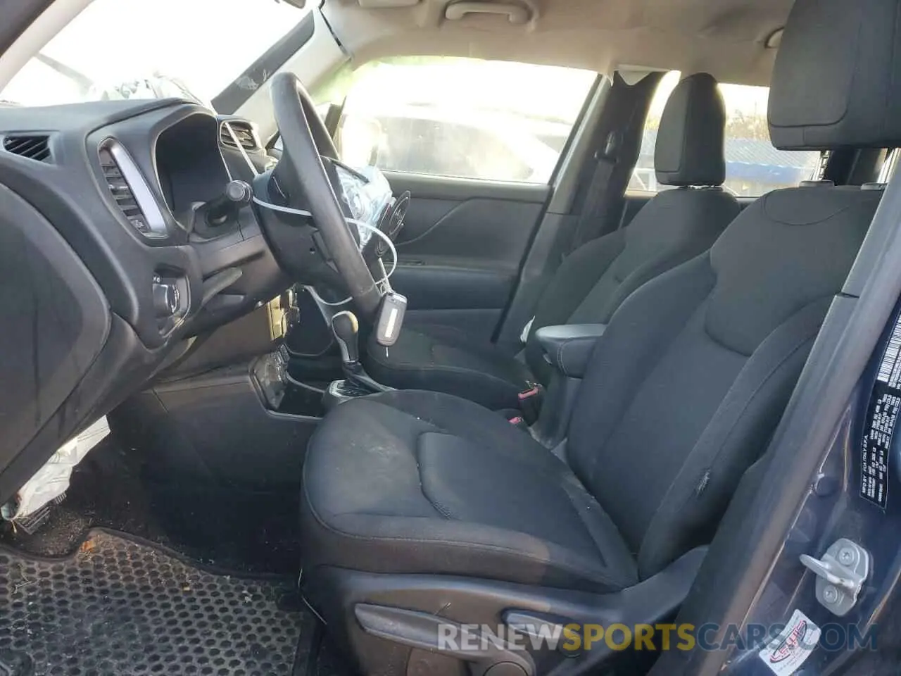 7 Photograph of a damaged car ZACNJDA15NPN60578 JEEP RENEGADE 2022