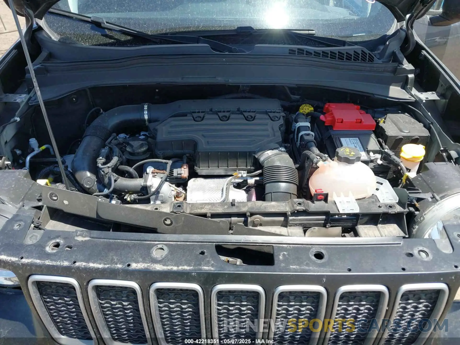 10 Фотография поврежденного автомобиля ZACNJDA15NPP00581 JEEP RENEGADE 2022