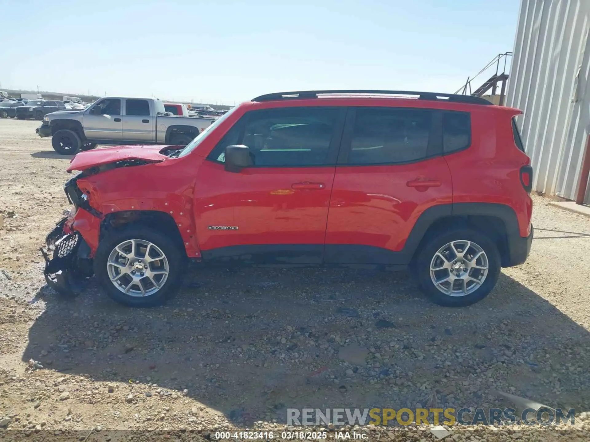 14 Photograph of a damaged car ZACNJDA19NPN47543 JEEP RENEGADE 2022