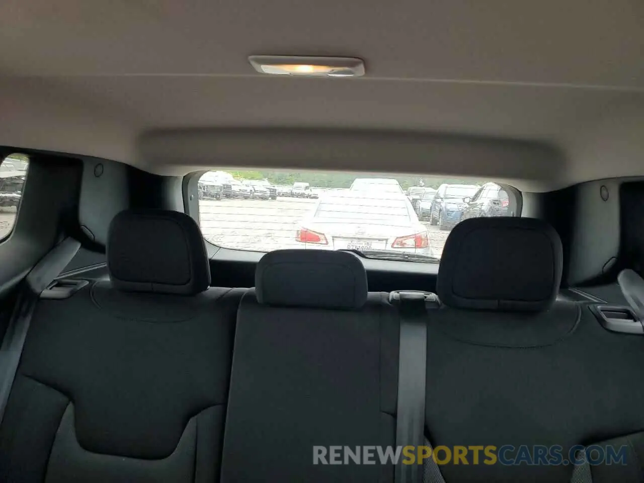 10 Photograph of a damaged car ZACNJDA1XNPN52105 JEEP RENEGADE 2022