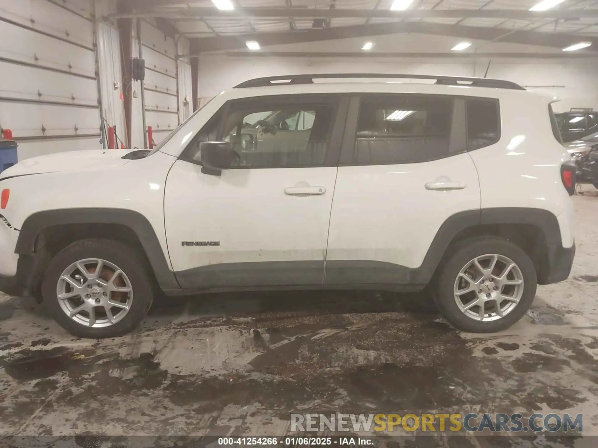 13 Photograph of a damaged car ZACNJDA1XNPN66845 JEEP RENEGADE 2022
