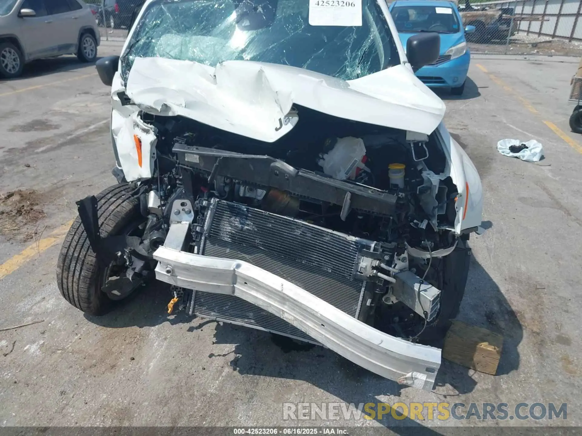 6 Photograph of a damaged car ZACNJDB11NPN44179 JEEP RENEGADE 2022