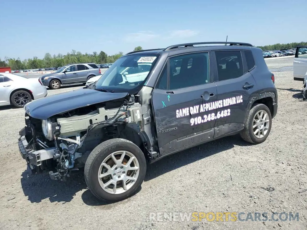 1 Photograph of a damaged car ZACNJDB11NPN60155 JEEP RENEGADE 2022