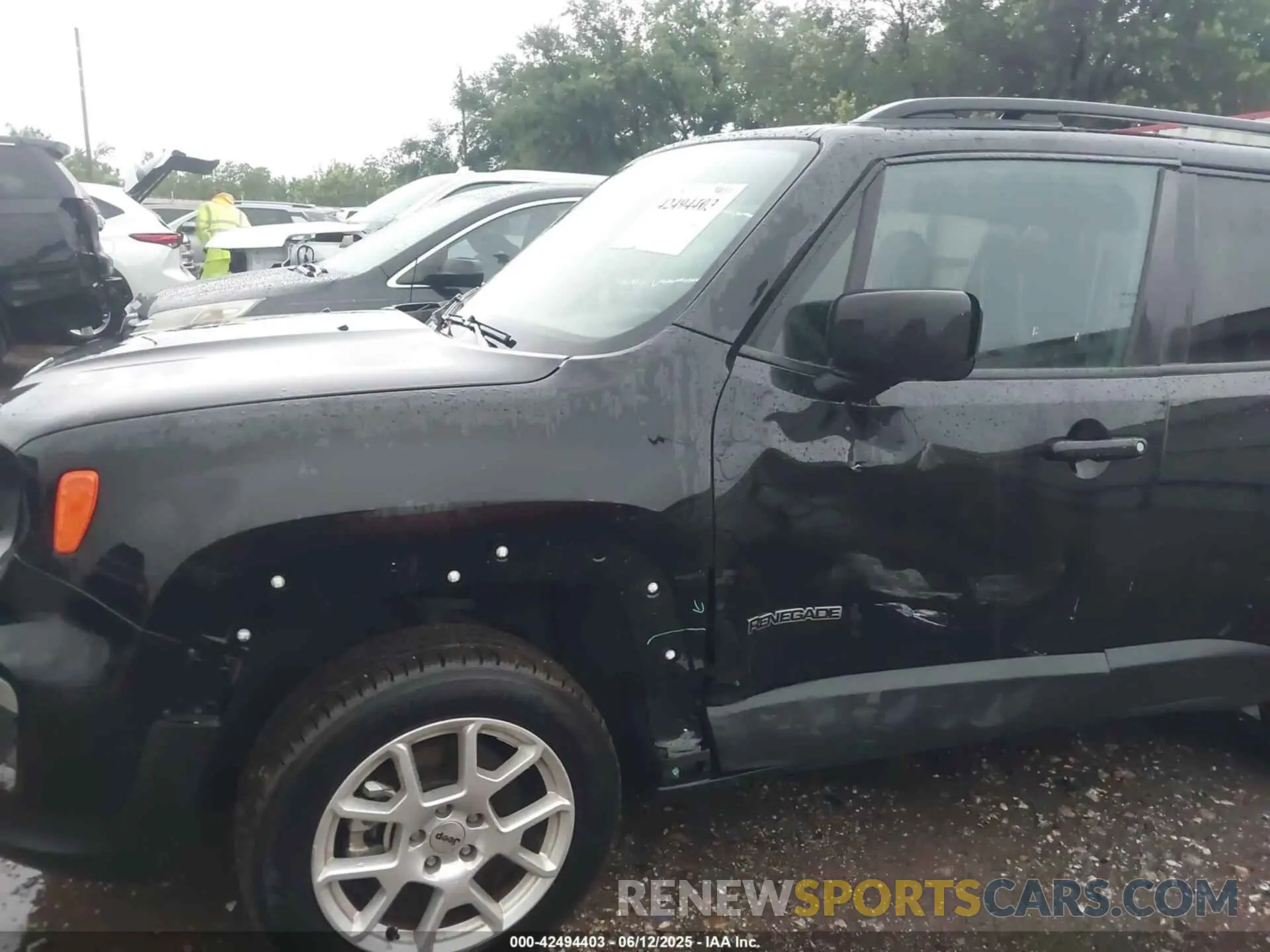 6 Photograph of a damaged car ZACNJDB14NPN48047 JEEP RENEGADE 2022