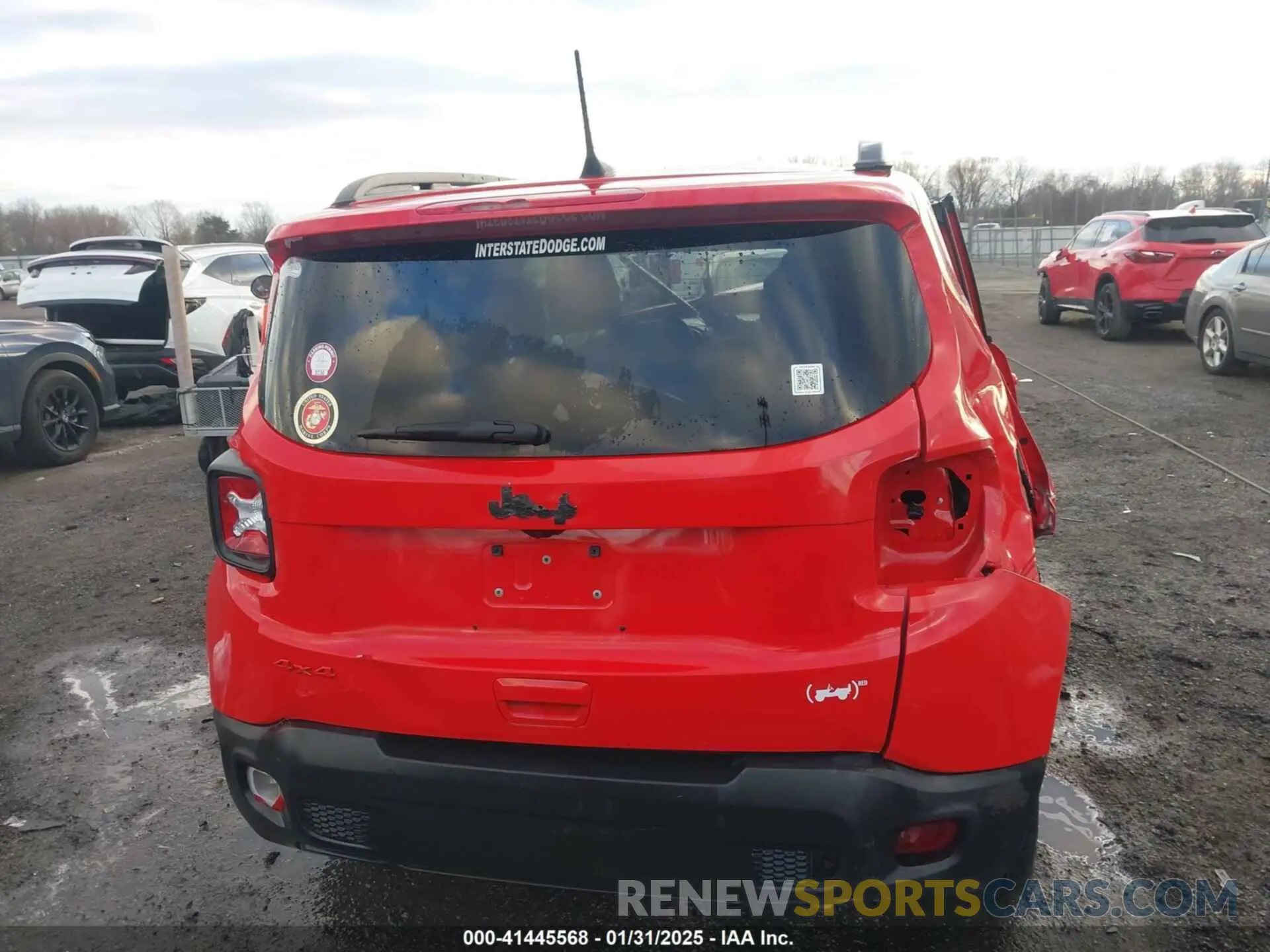 13 Photograph of a damaged car ZACNJDB14NPN82389 JEEP RENEGADE 2022