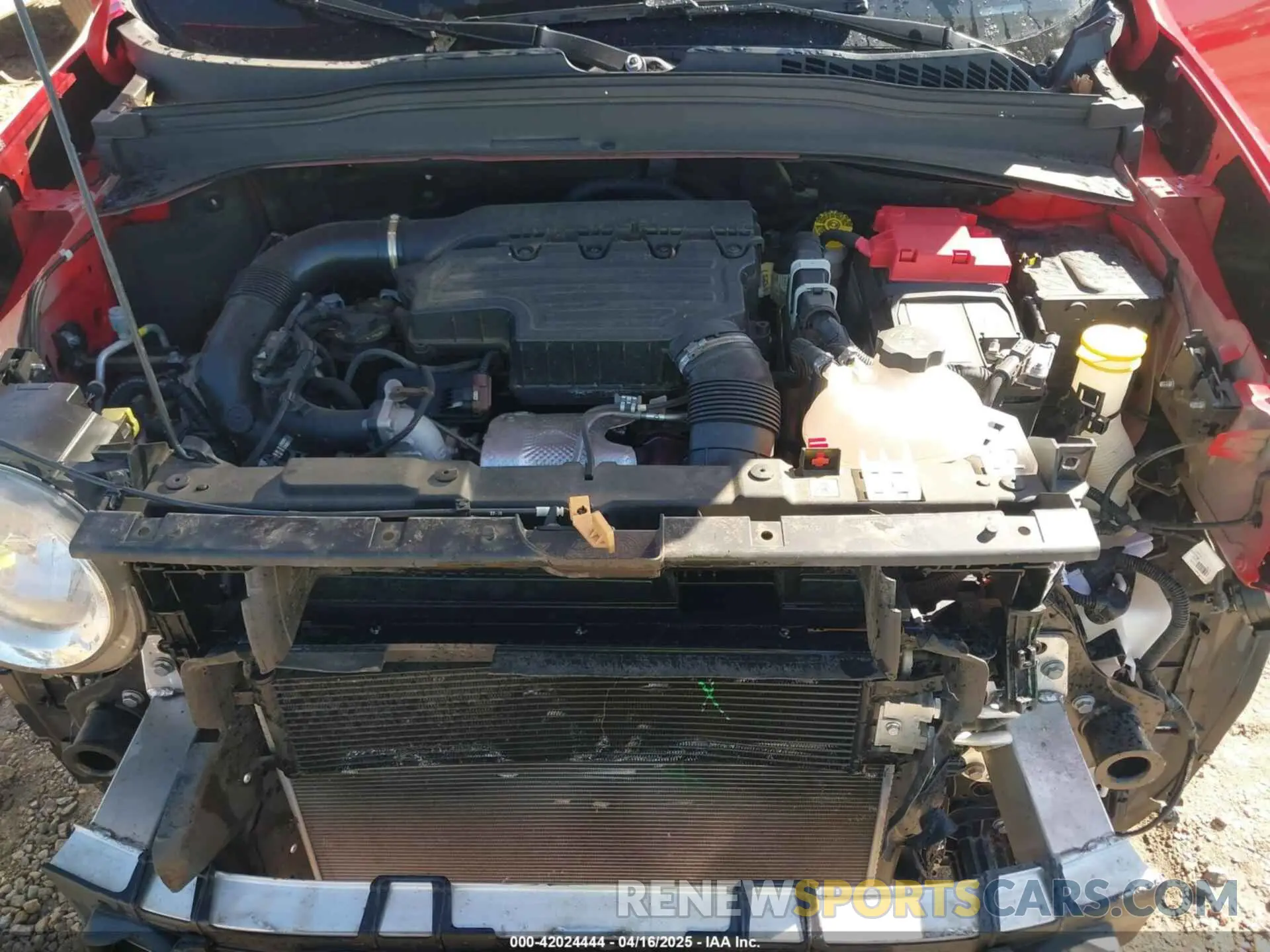 10 Photograph of a damaged car ZACNJDB15NPN86015 JEEP RENEGADE 2022