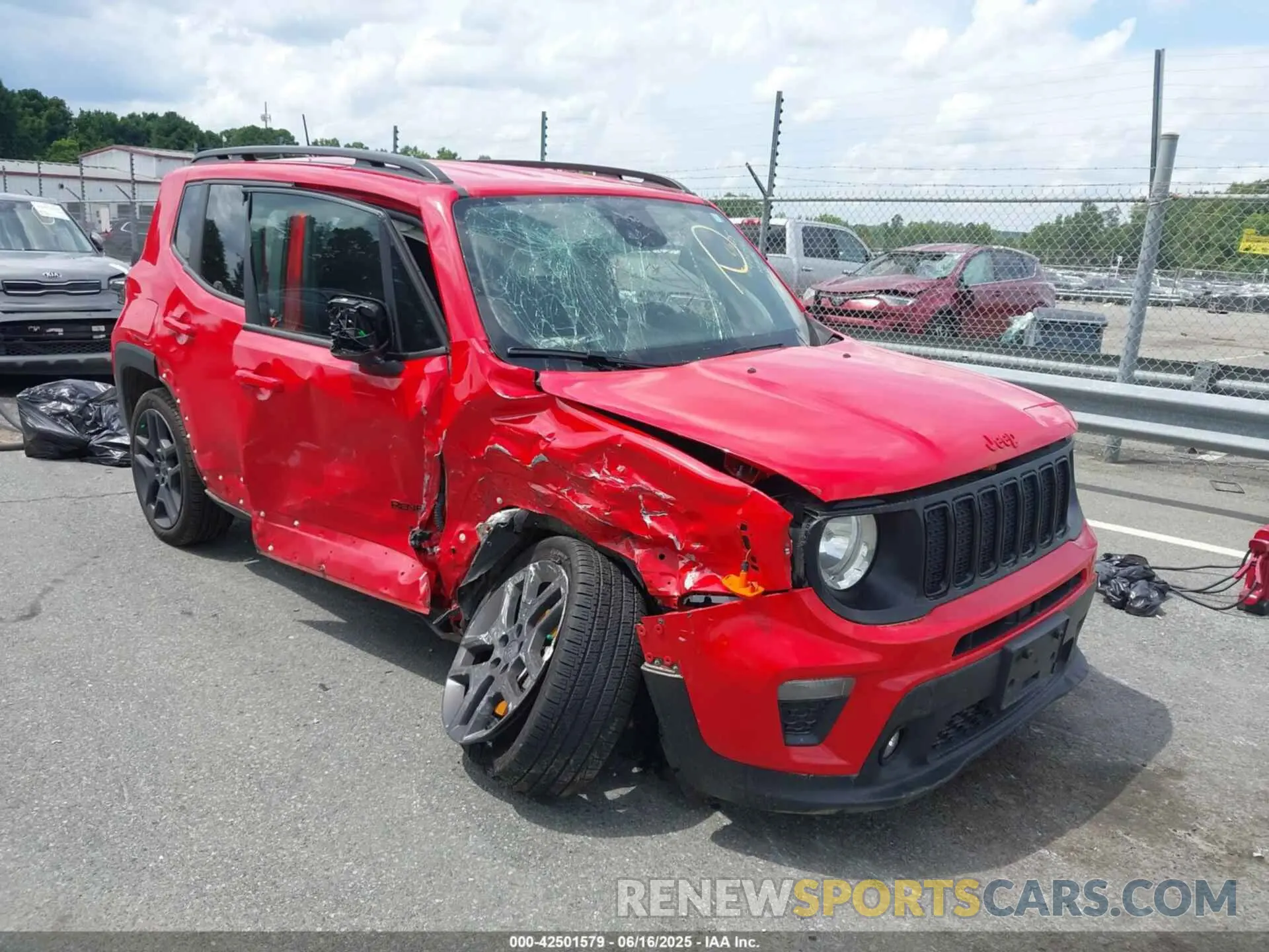 1 Photograph of a damaged car ZACNJDB16NPN82636 JEEP RENEGADE 2022