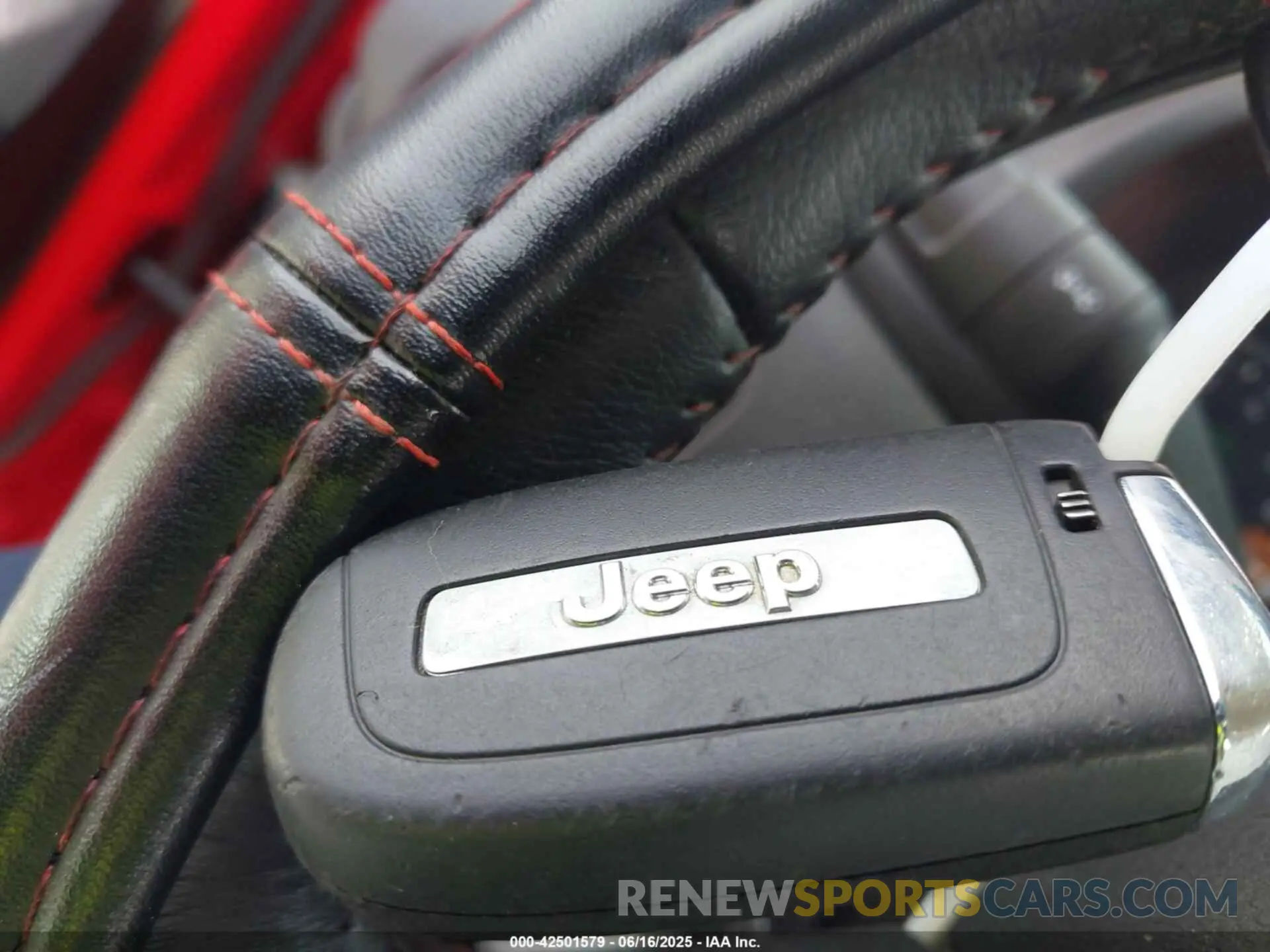 11 Photograph of a damaged car ZACNJDB16NPN82636 JEEP RENEGADE 2022