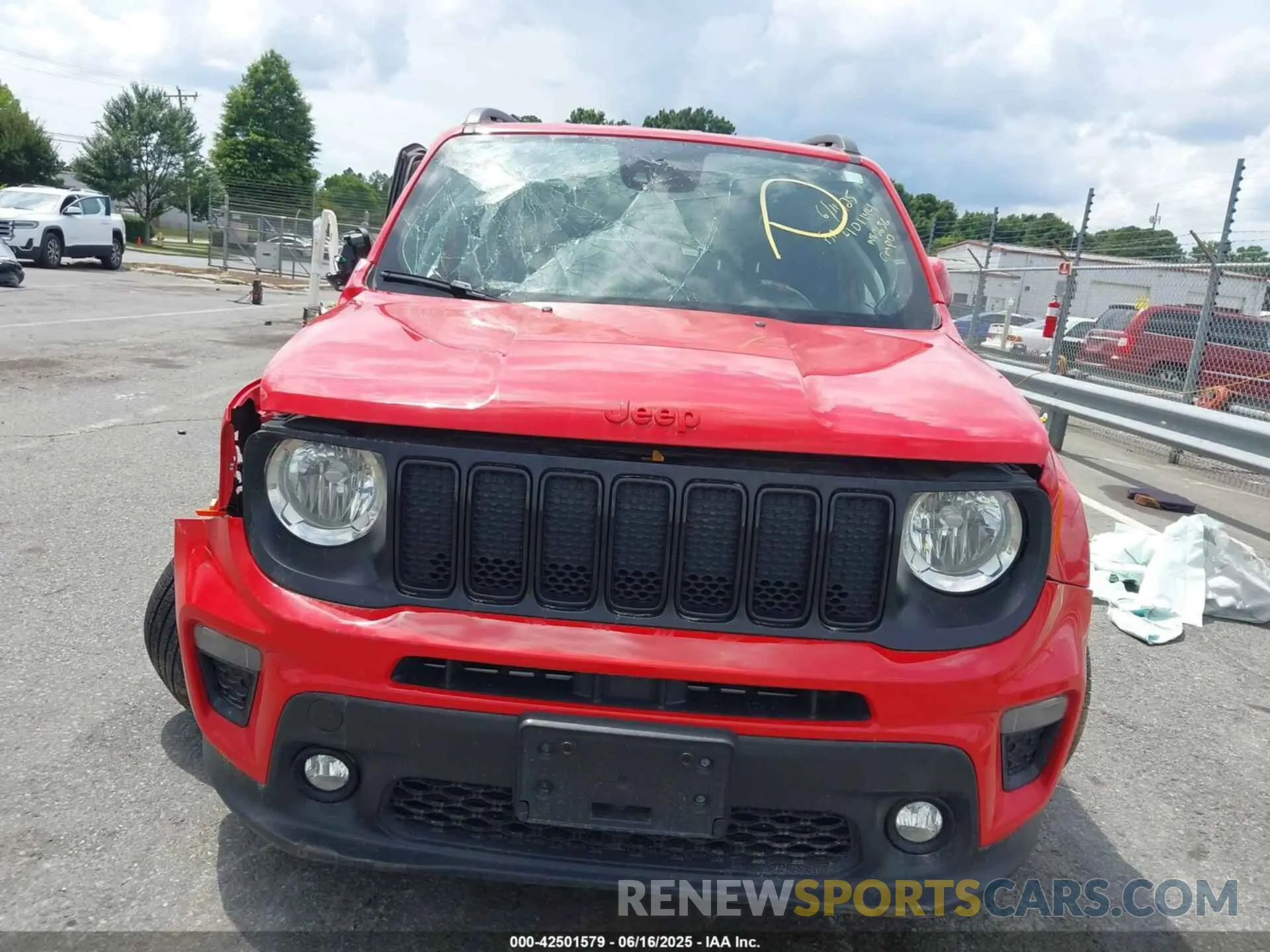 12 Photograph of a damaged car ZACNJDB16NPN82636 JEEP RENEGADE 2022