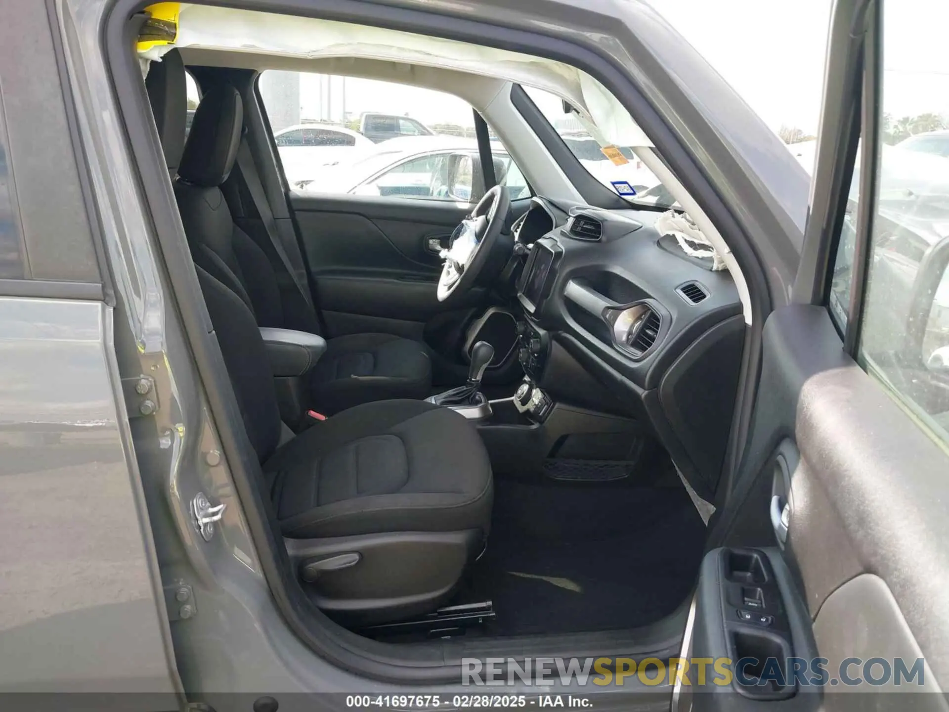5 Фотография поврежденного автомобиля ZACNJDB17NPN48608 JEEP RENEGADE 2022
