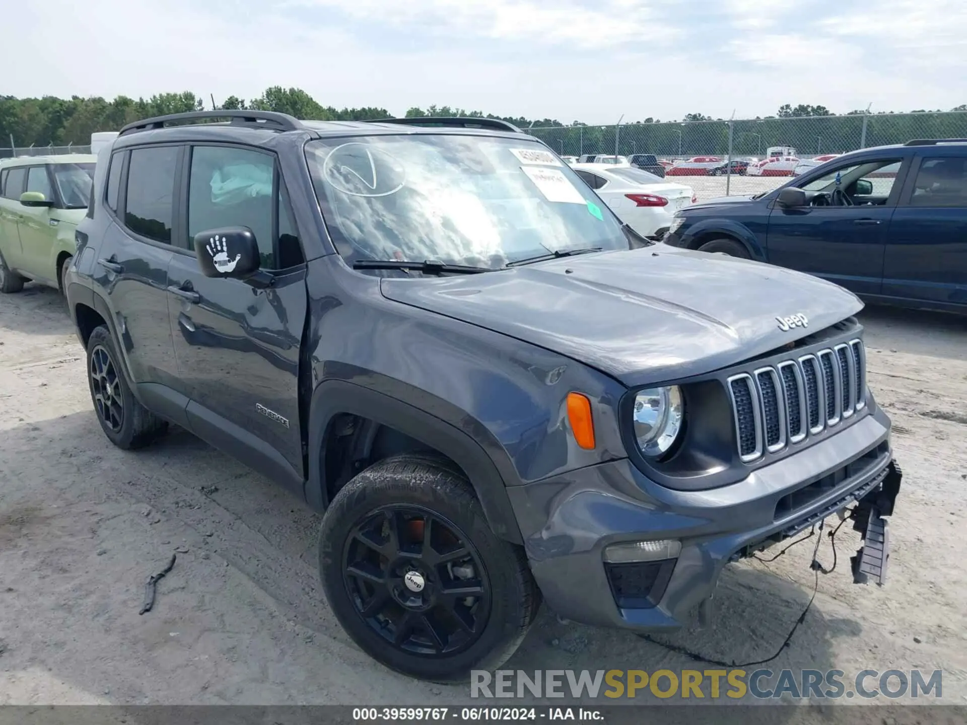 1 Photograph of a damaged car ZACNJDB17NPN61665 JEEP RENEGADE 2022