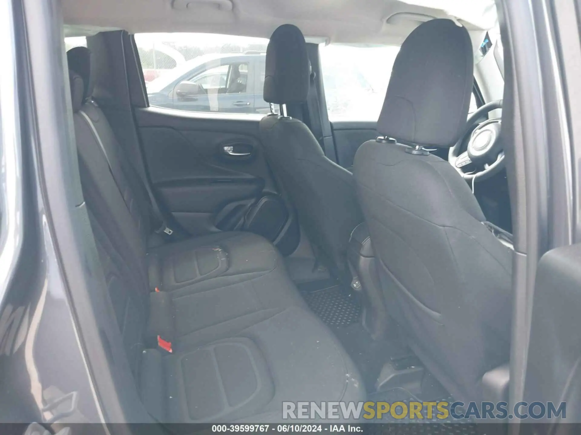 8 Photograph of a damaged car ZACNJDB17NPN61665 JEEP RENEGADE 2022