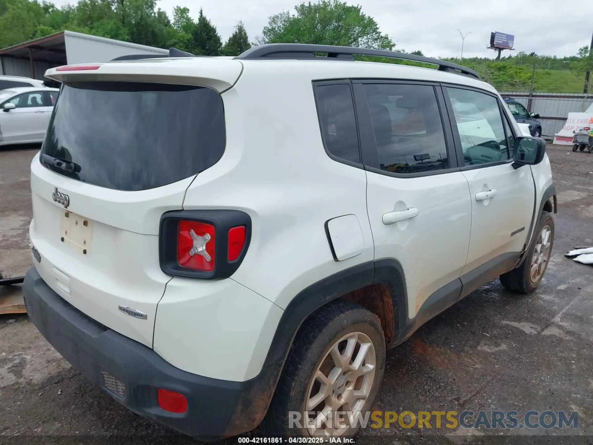 4 Фотография поврежденного автомобиля ZACNJDB18NPN89443 JEEP RENEGADE 2022