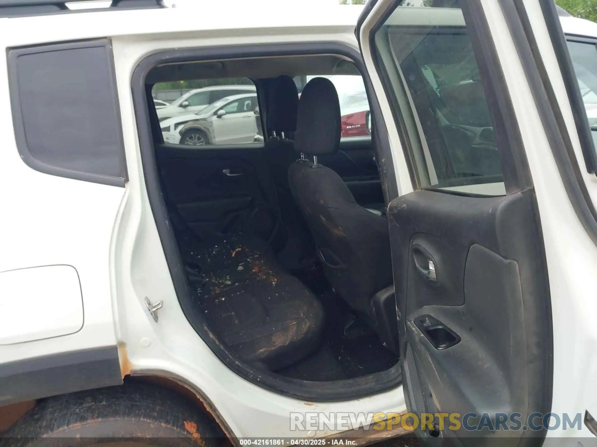 8 Фотография поврежденного автомобиля ZACNJDB18NPN89443 JEEP RENEGADE 2022