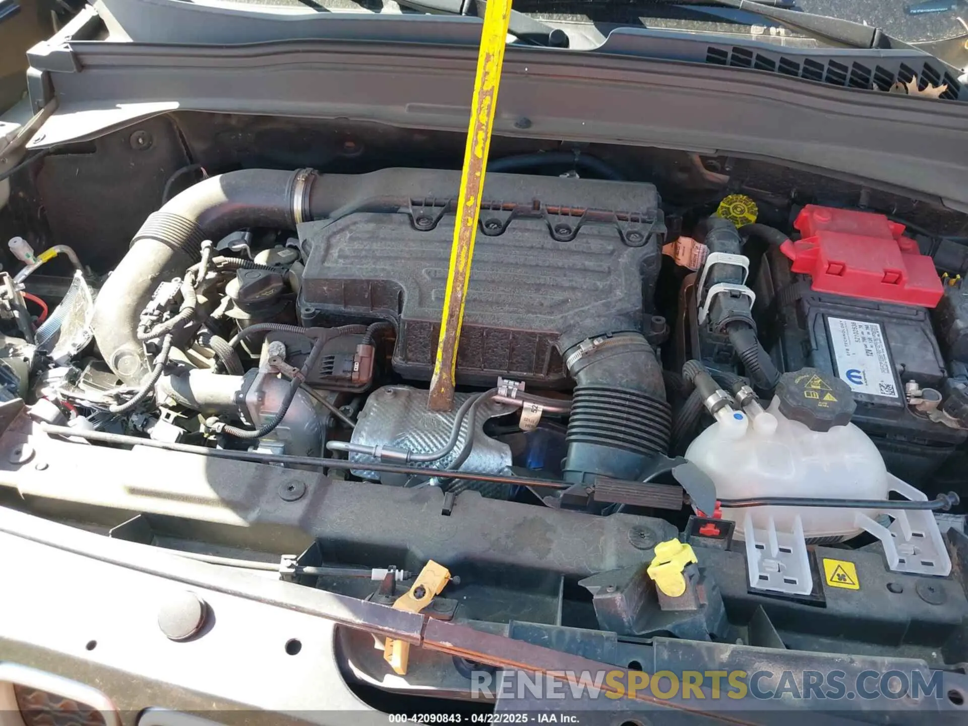 10 Photograph of a damaged car ZACNJDB19NPN80668 JEEP RENEGADE 2022