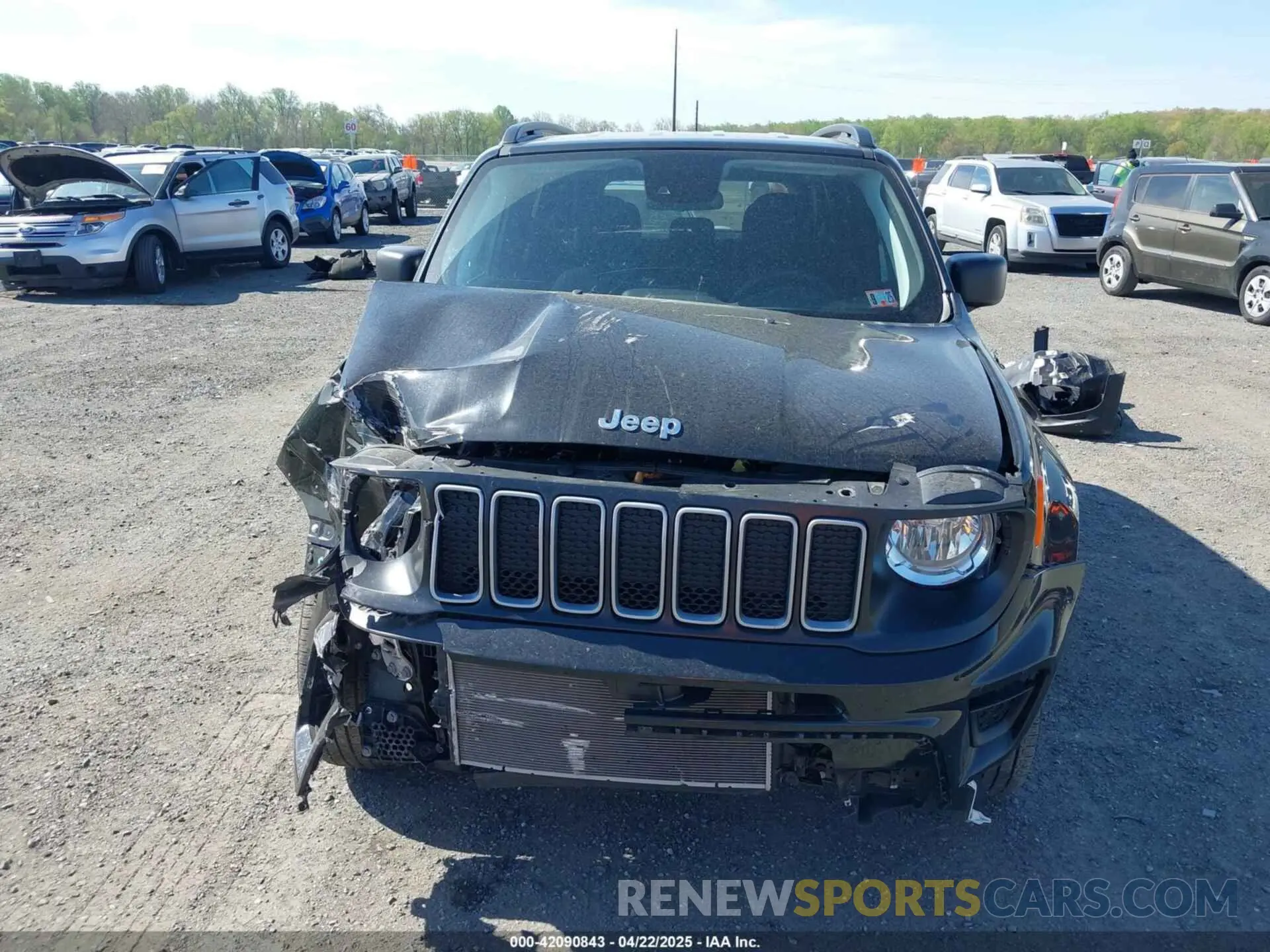 13 Photograph of a damaged car ZACNJDB19NPN80668 JEEP RENEGADE 2022