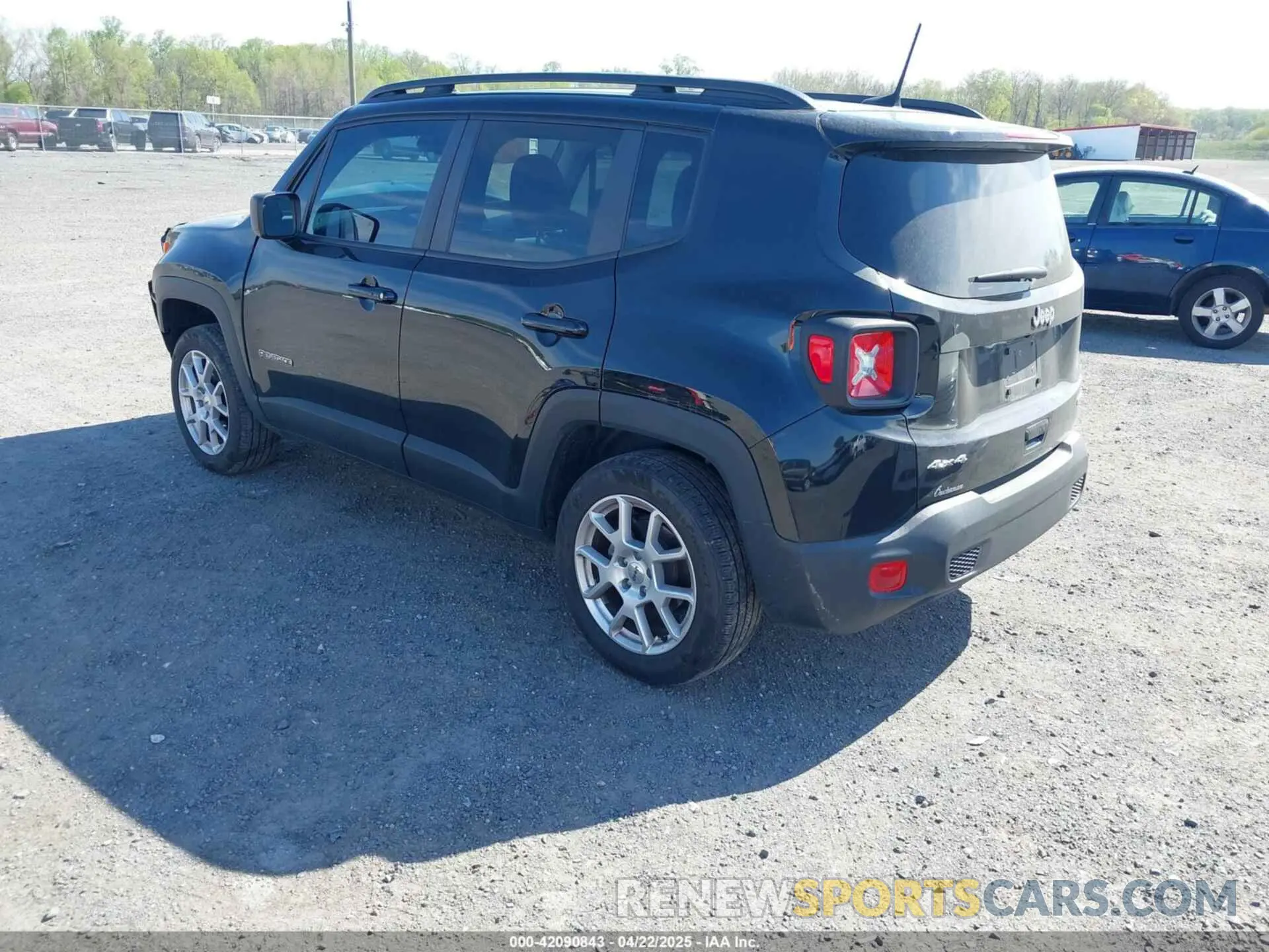 3 Photograph of a damaged car ZACNJDB19NPN80668 JEEP RENEGADE 2022
