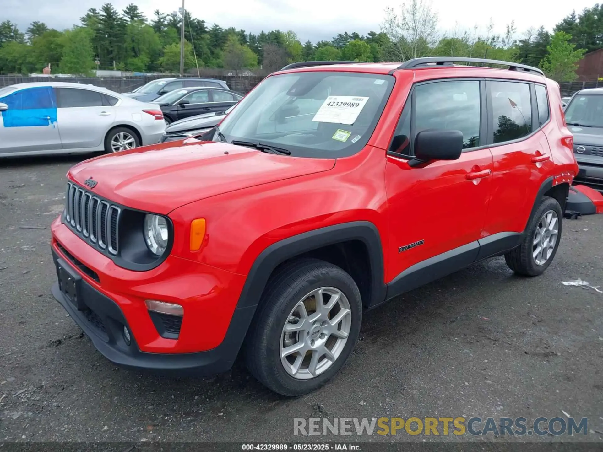 2 Photograph of a damaged car ZACNJDB19NPN81559 JEEP RENEGADE 2022