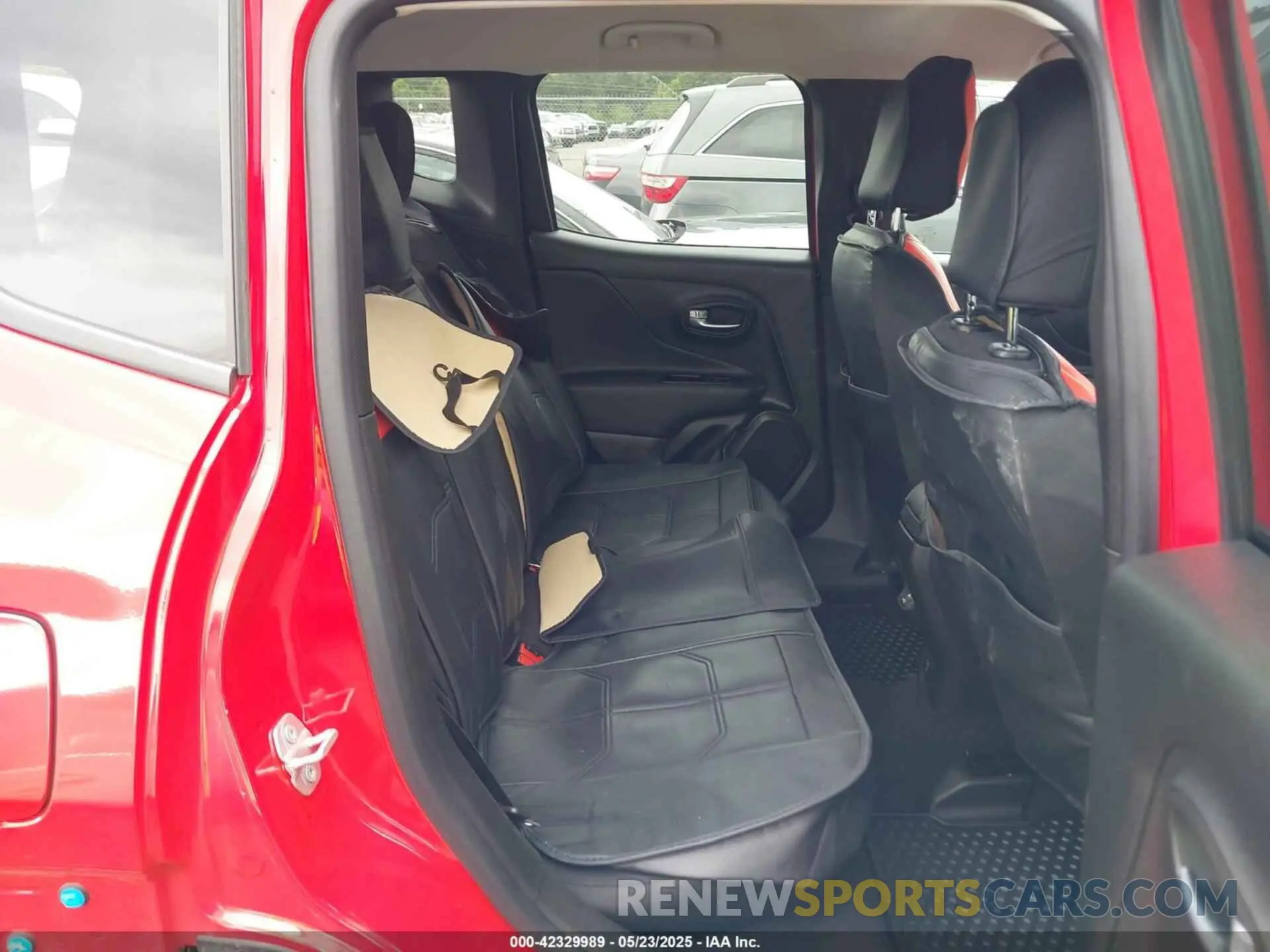 8 Photograph of a damaged car ZACNJDB19NPN81559 JEEP RENEGADE 2022