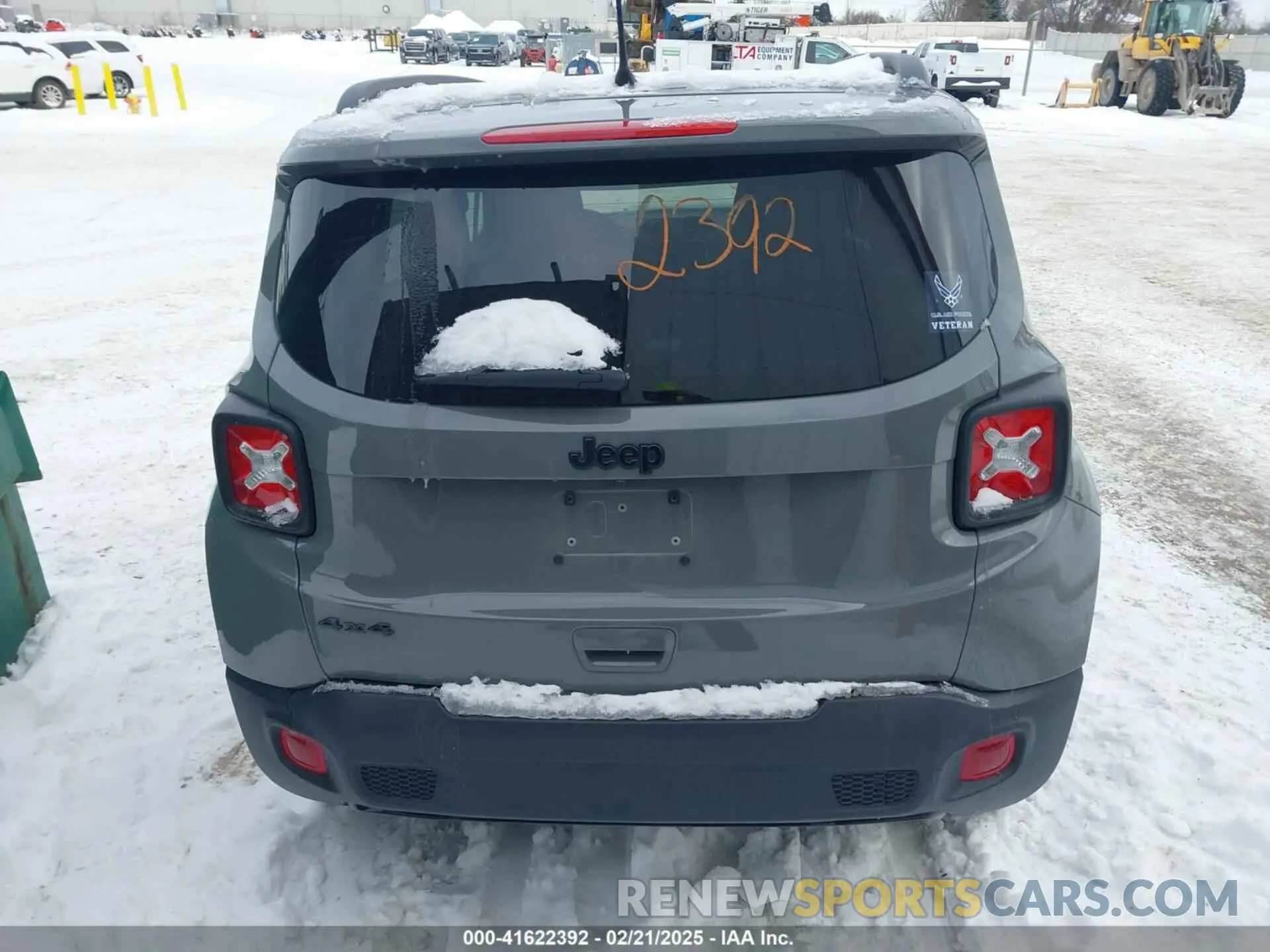 16 Фотография поврежденного автомобиля ZACNJDE19NPN66720 JEEP RENEGADE 2022