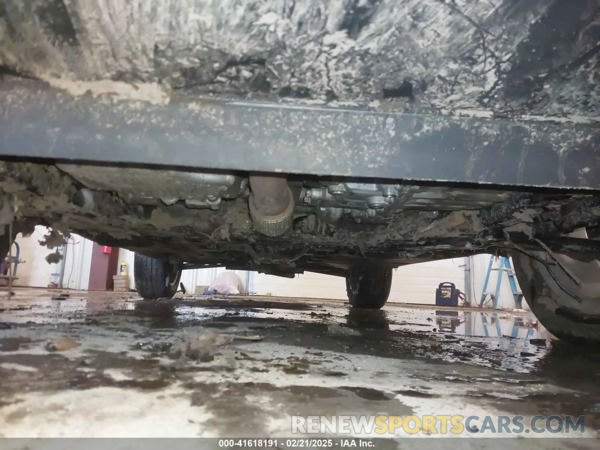 6 Photograph of a damaged car ZACNJDB11PPP16097 JEEP RENEGADE 2023