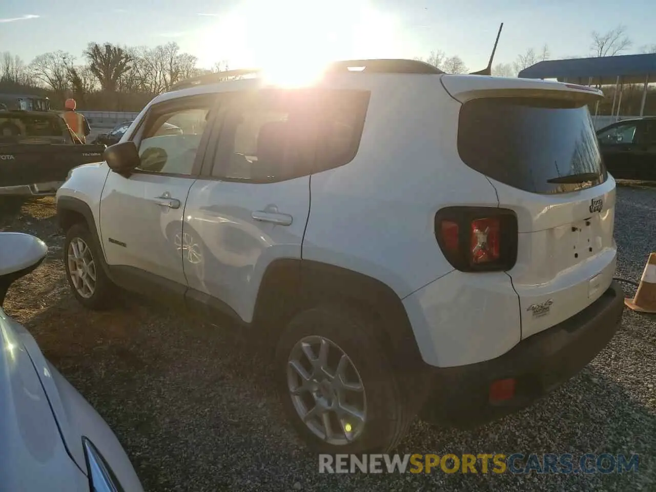 2 Photograph of a damaged car ZACNJDB11PPP23194 JEEP RENEGADE 2023
