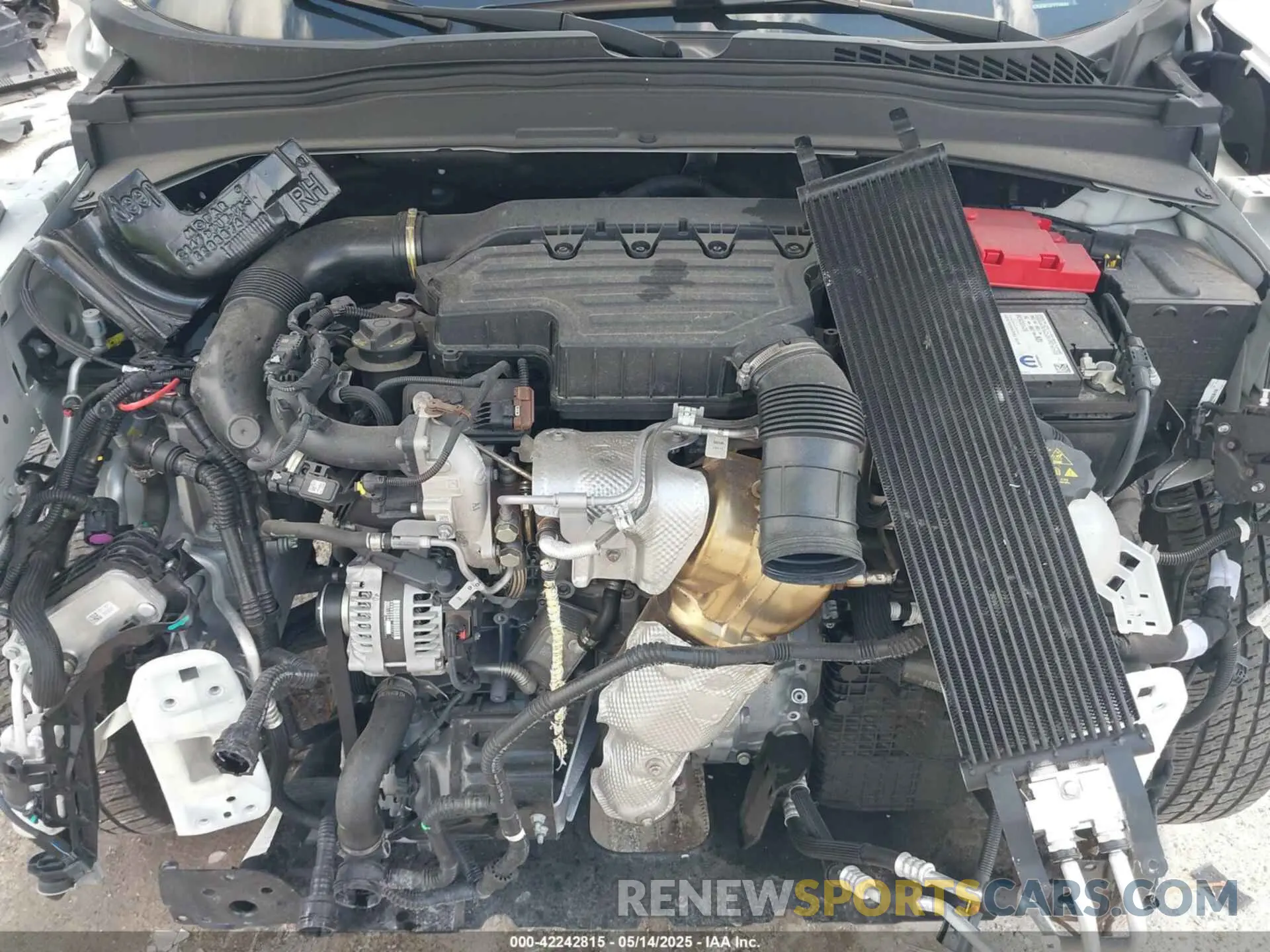 10 Фотография поврежденного автомобиля ZACNJDB12PPP39095 JEEP RENEGADE 2023