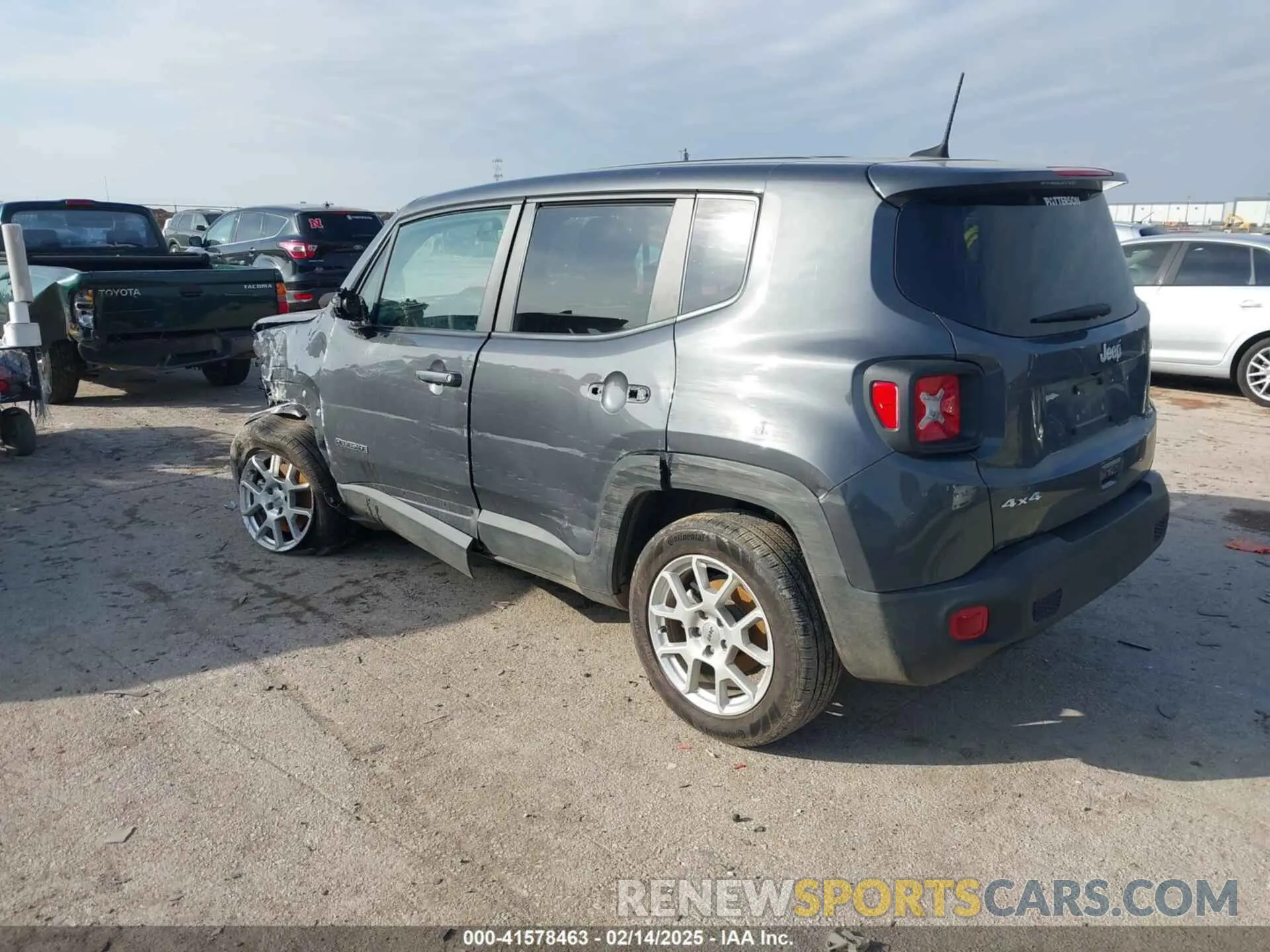 3 Фотография поврежденного автомобиля ZACNJDB12PPP60061 JEEP RENEGADE 2023