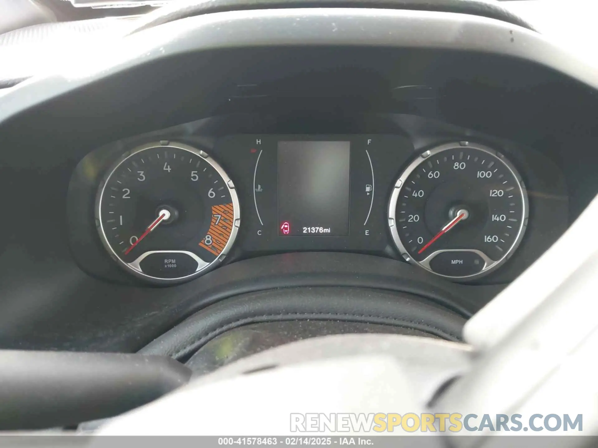7 Фотография поврежденного автомобиля ZACNJDB12PPP60061 JEEP RENEGADE 2023