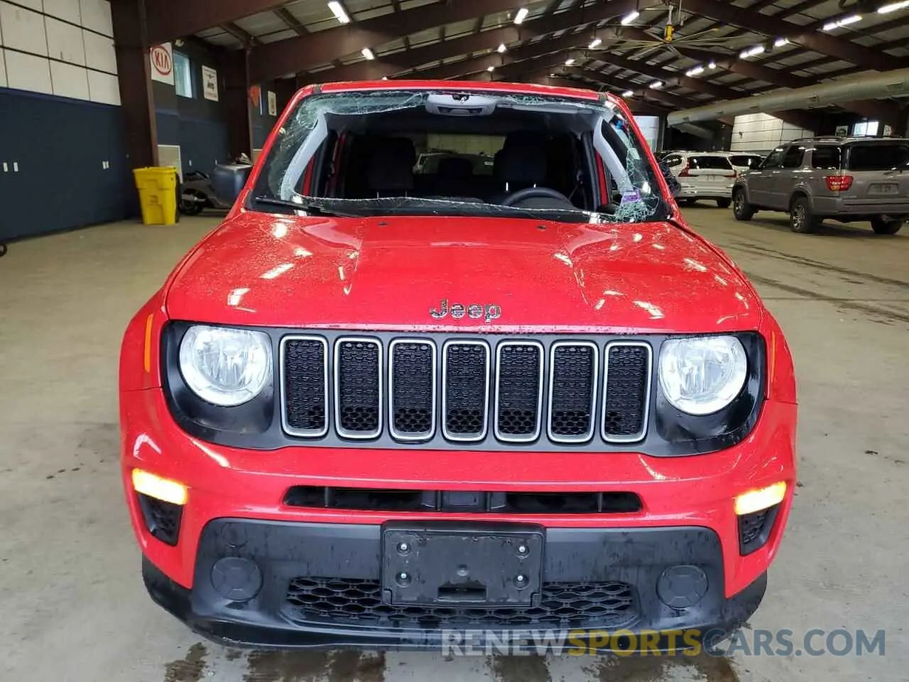 5 Photograph of a damaged car ZACNJDB12PPP70704 JEEP RENEGADE 2023