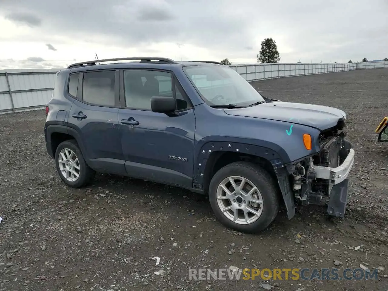 4 Photograph of a damaged car ZACNJDB13PPP31264 JEEP RENEGADE 2023
