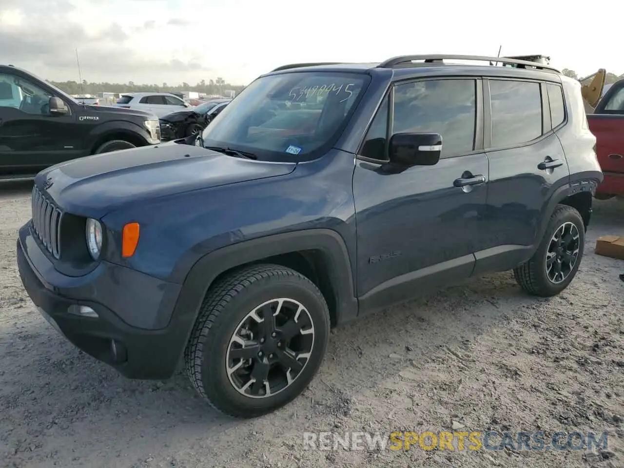 1 Фотография поврежденного автомобиля ZACNJDB13PPP33998 JEEP RENEGADE 2023