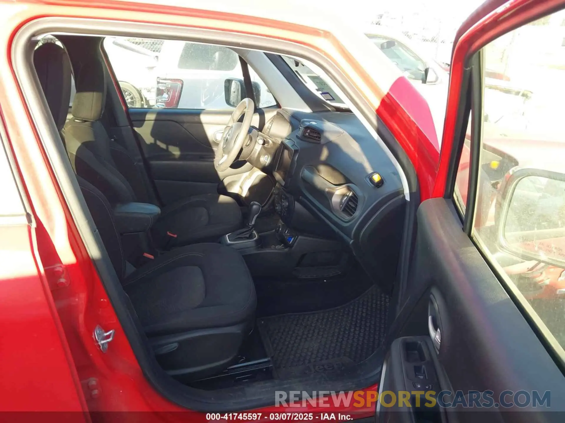 5 Photograph of a damaged car ZACNJDB14PPP44282 JEEP RENEGADE 2023