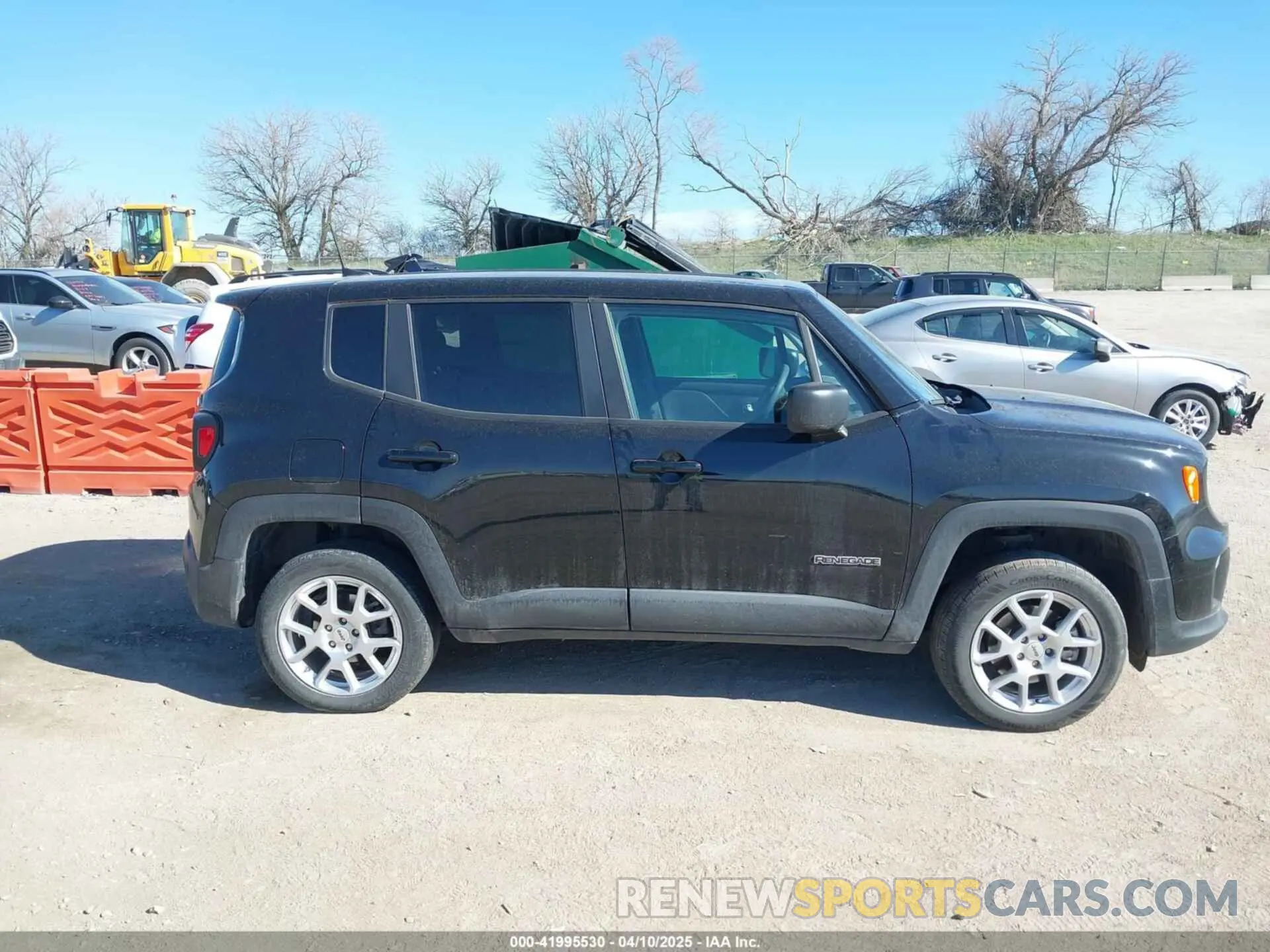 14 Фотография поврежденного автомобиля ZACNJDB17PPP16251 JEEP RENEGADE 2023
