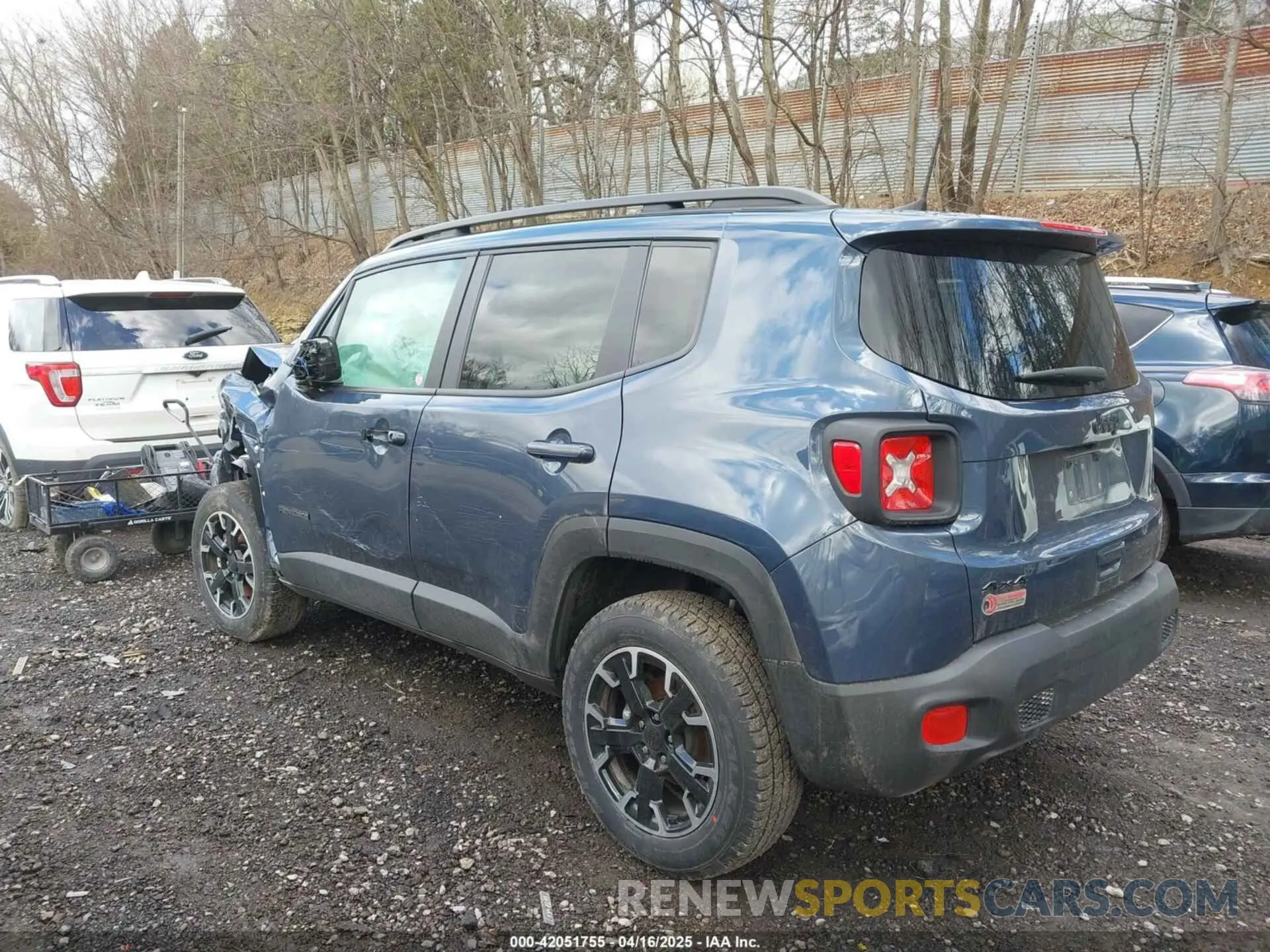 3 Photograph of a damaged car ZACNJDB17PPP61612 JEEP RENEGADE 2023