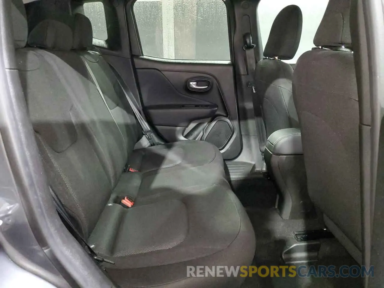 11 Фотография поврежденного автомобиля ZACNJDB18PPP65815 JEEP RENEGADE 2023