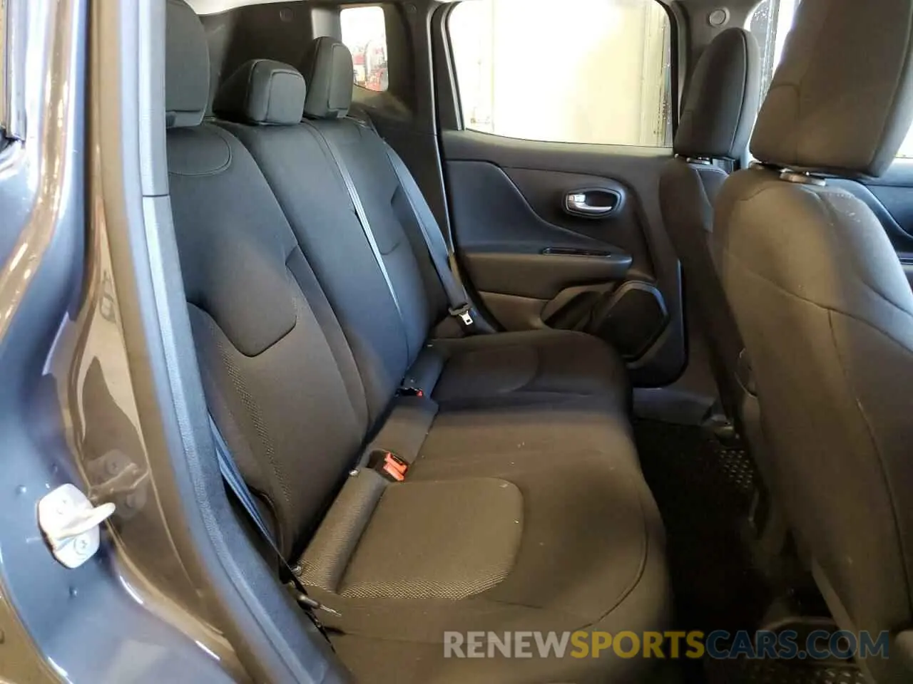 11 Photograph of a damaged car ZACNJDB18PPP69752 JEEP RENEGADE 2023