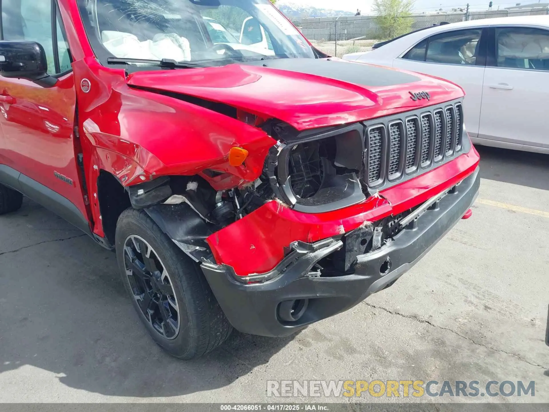 6 Photograph of a damaged car ZACNJDC11PPP15305 JEEP RENEGADE 2023