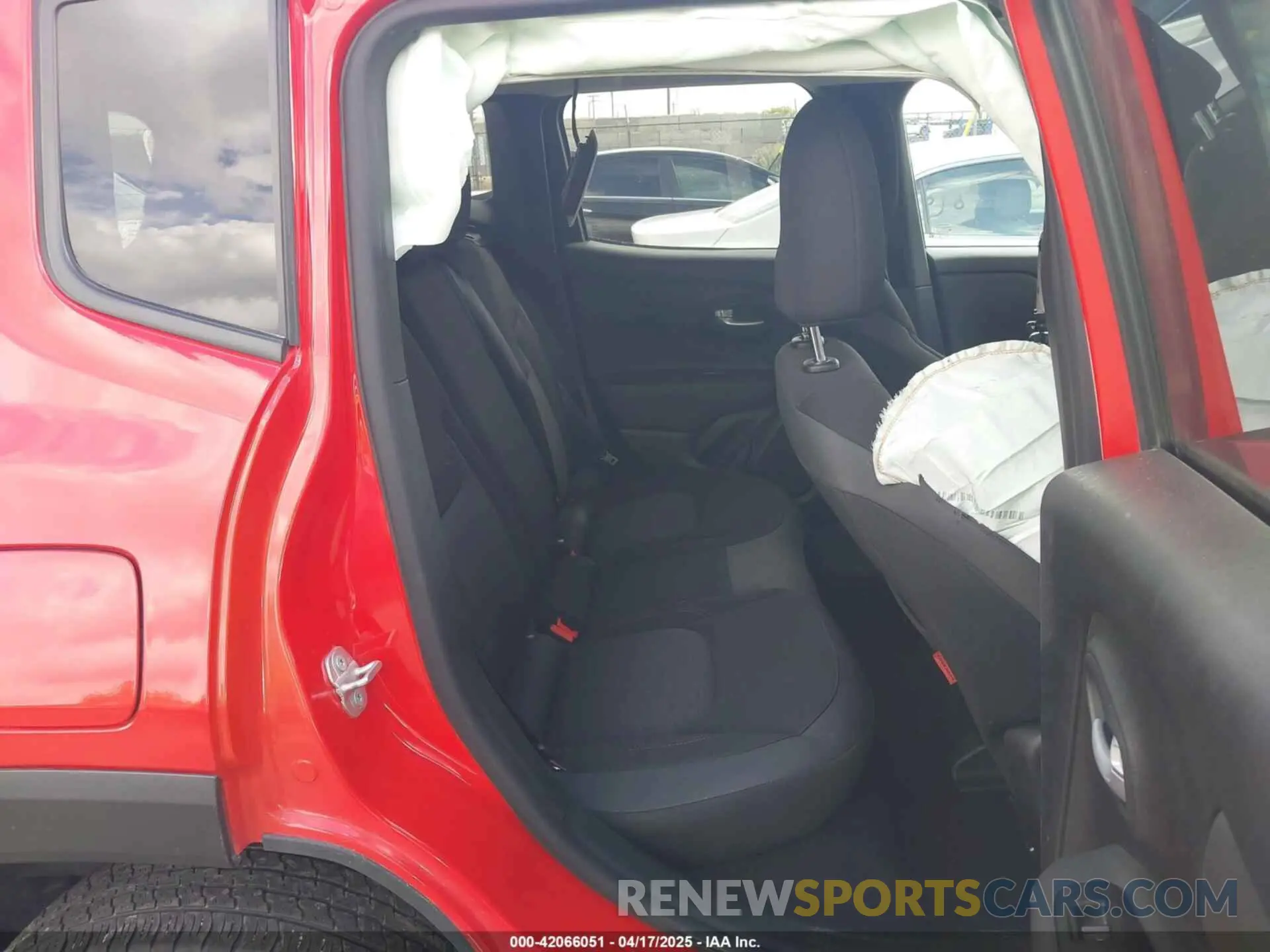 8 Photograph of a damaged car ZACNJDC11PPP15305 JEEP RENEGADE 2023