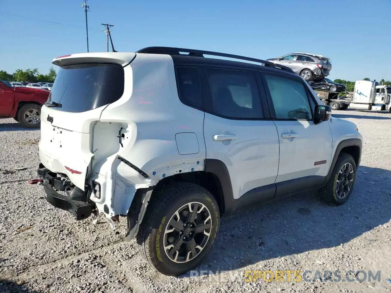 3 Фотография поврежденного автомобиля ZACNJDC12PPP65419 JEEP RENEGADE 2023