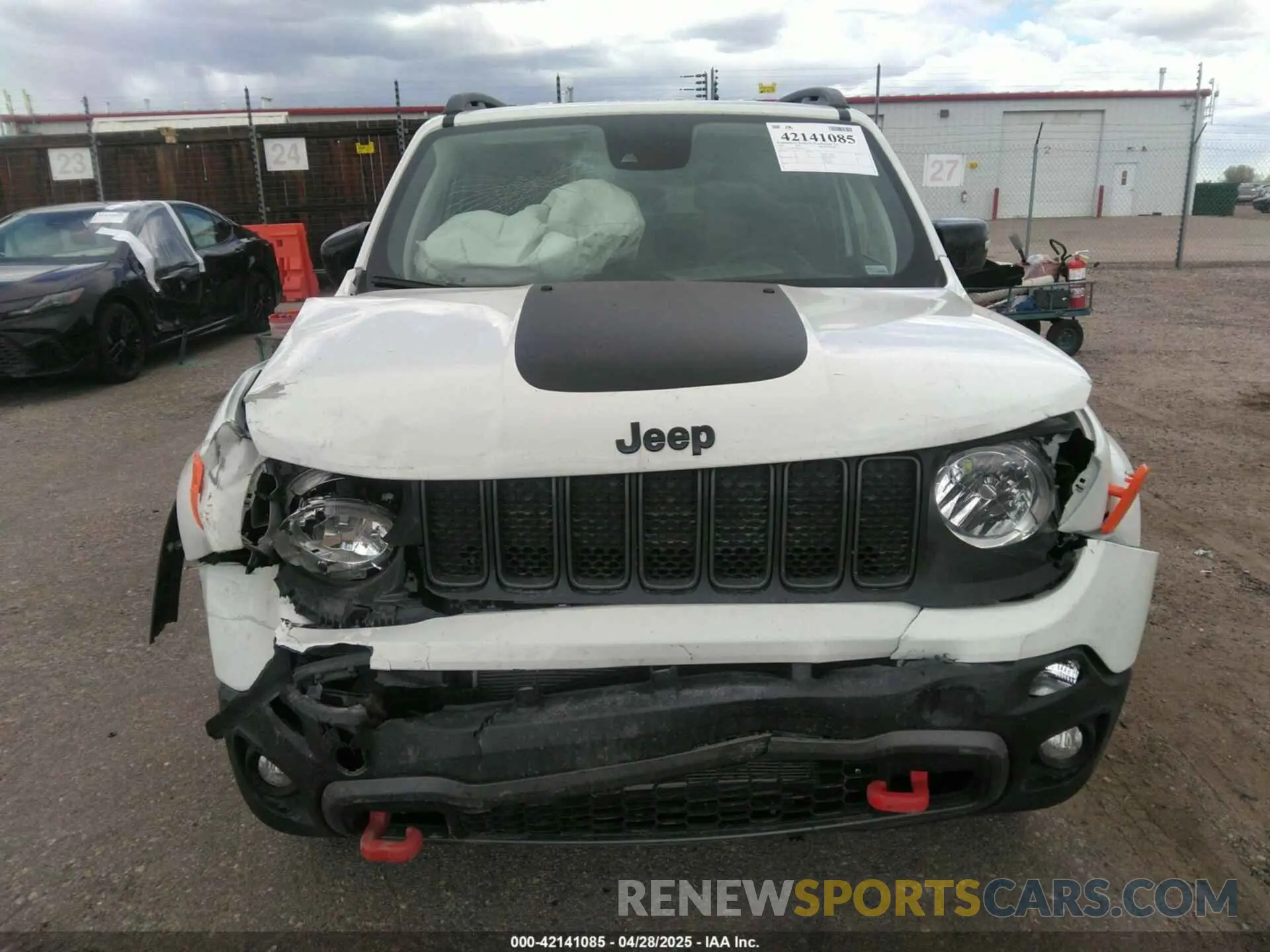 12 Фотография поврежденного автомобиля ZACNJDC15PPP67715 JEEP RENEGADE 2023