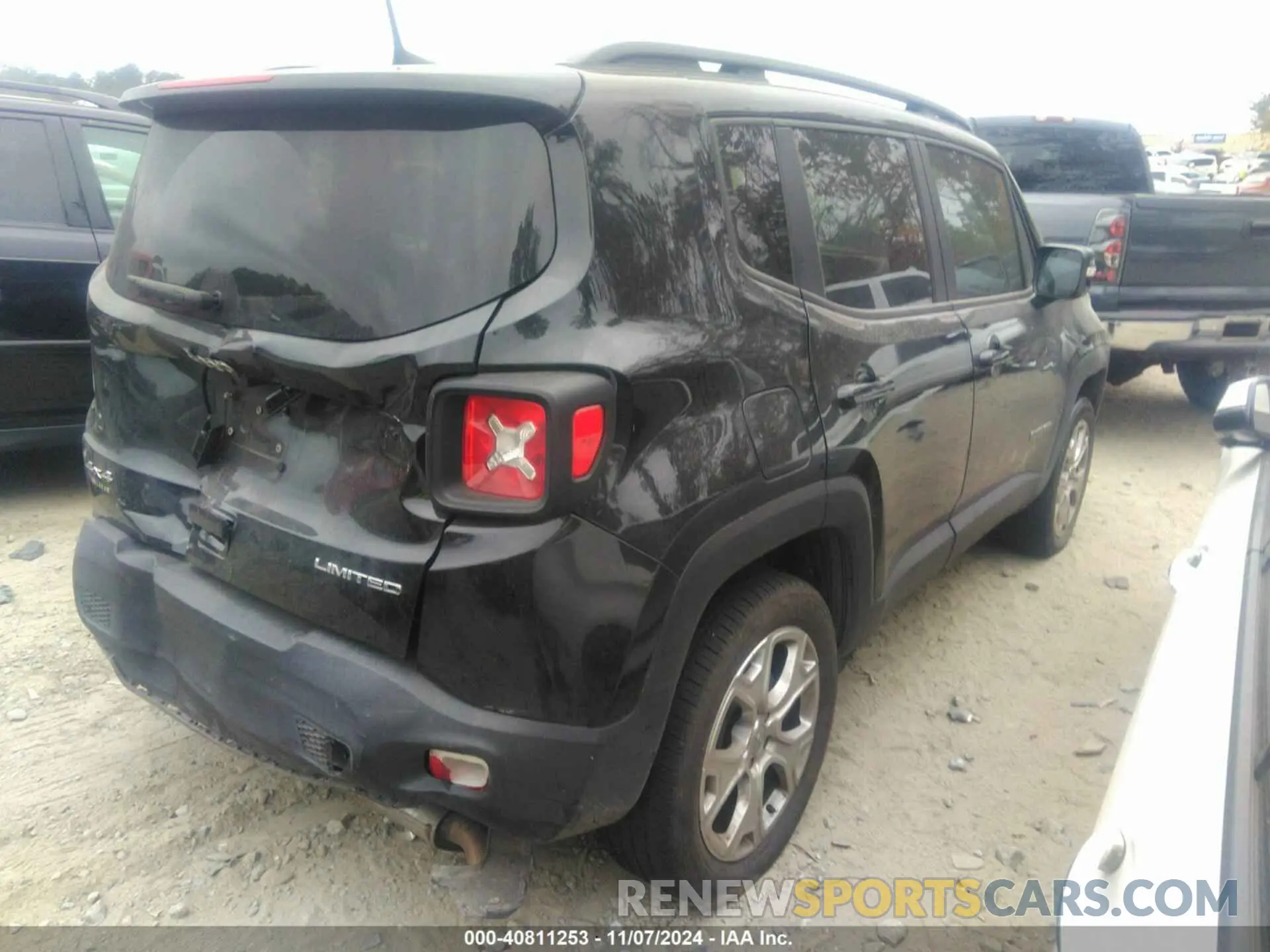 4 Фотография поврежденного автомобиля ZACNJDD16PPP15766 JEEP RENEGADE 2023