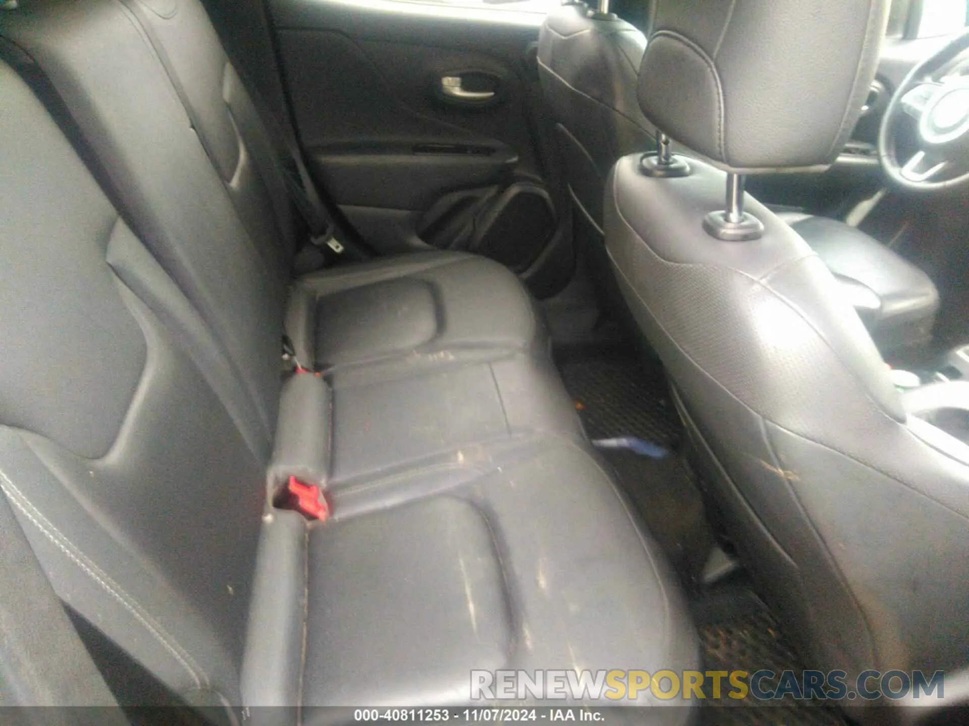 8 Фотография поврежденного автомобиля ZACNJDD16PPP15766 JEEP RENEGADE 2023