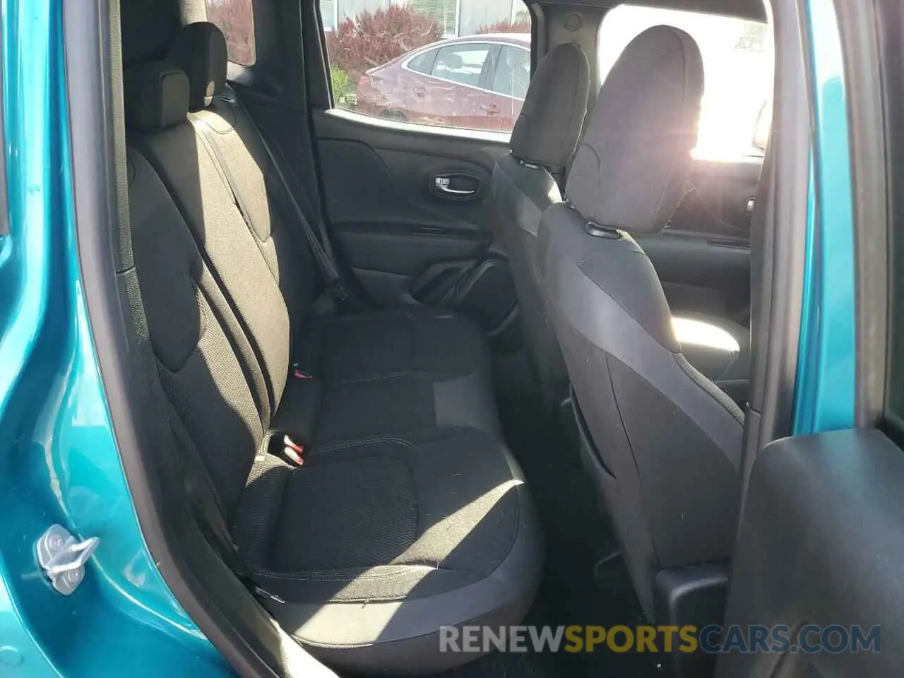 11 Фотография поврежденного автомобиля ZACNJDE19NPN77457 JEEP RENEGADE A 2022