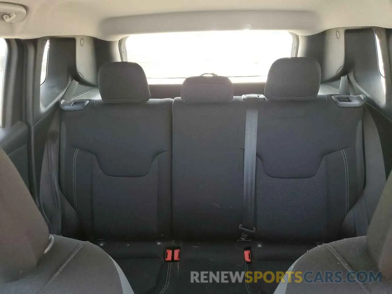 10 Фотография поврежденного автомобиля ZACNJDE12PPP40632 JEEP RENEGADE A 2023
