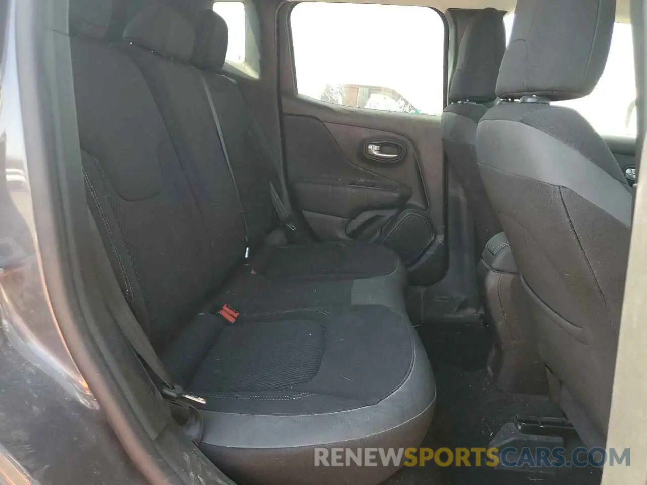 11 Фотография поврежденного автомобиля ZACNJDE12PPP40632 JEEP RENEGADE A 2023